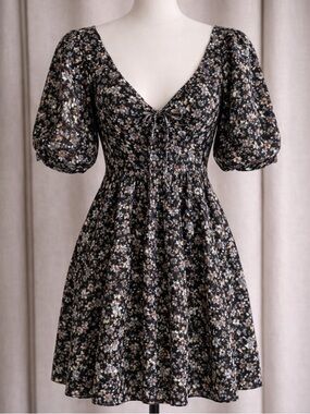 Luna Vee Black Floral Dress